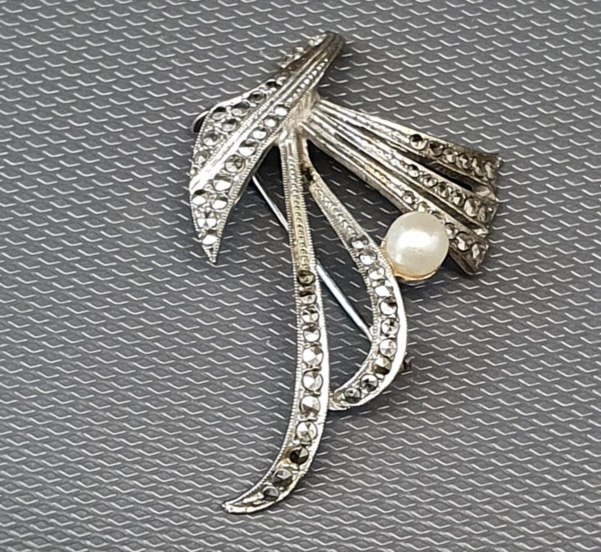 Broche En Argent - Marcassites et perle art déco-photo-4