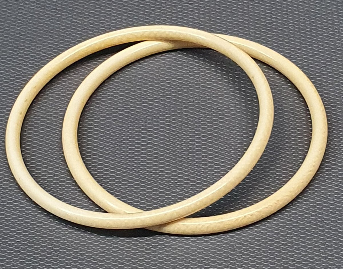 Ivory Bangle Bracelet-photo-4