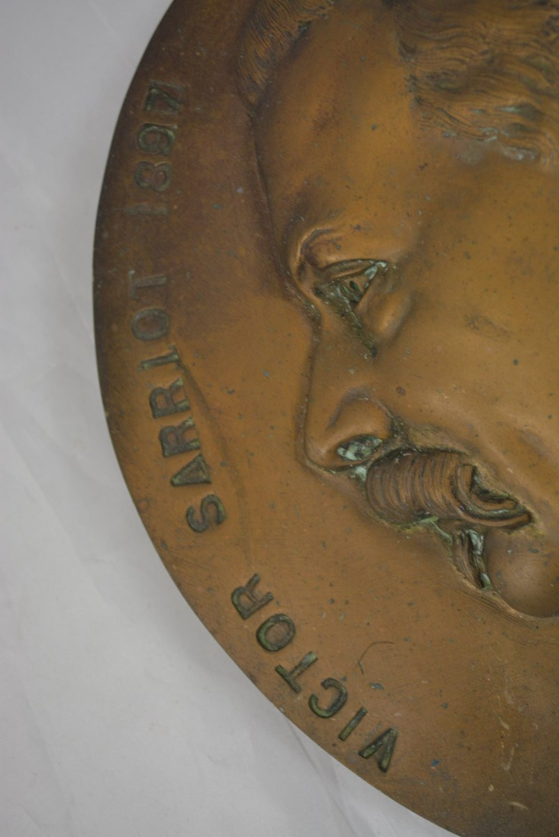 Large Bronze Medallion Victor Sarriot-photo-3