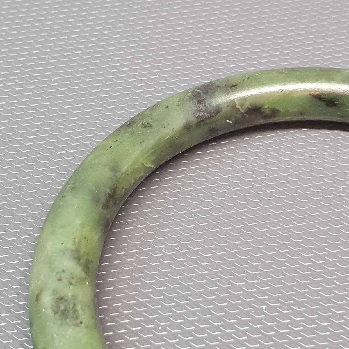 bracelet jonc en jade-photo-4