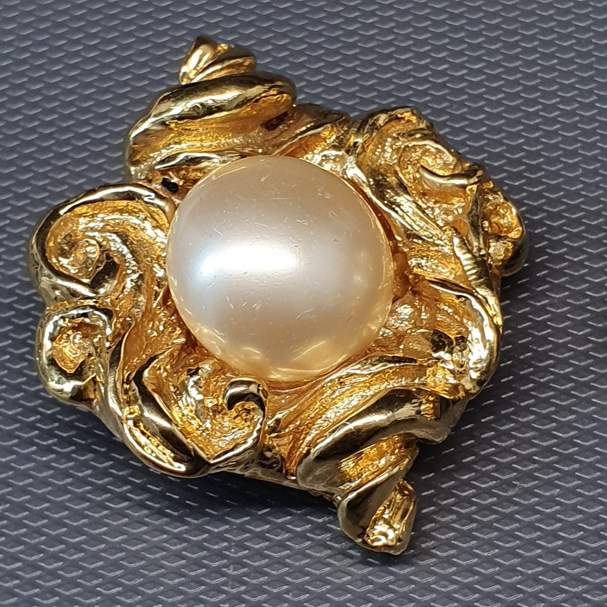 Jacky De G Earring-photo-1