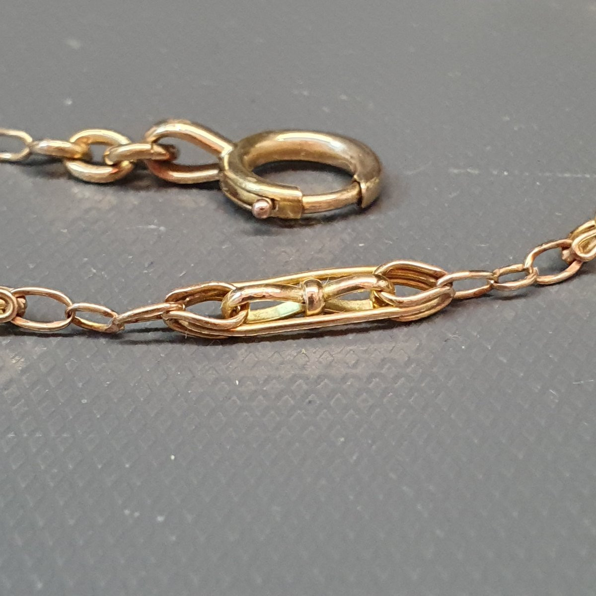 Watch Chain -photo-1