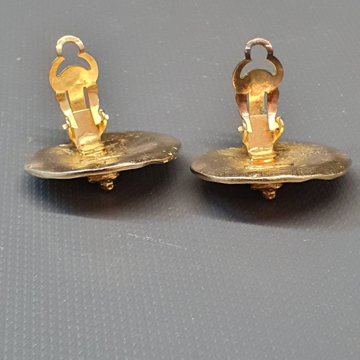 Paire de boucle d'oreille Céline PARIS -photo-4