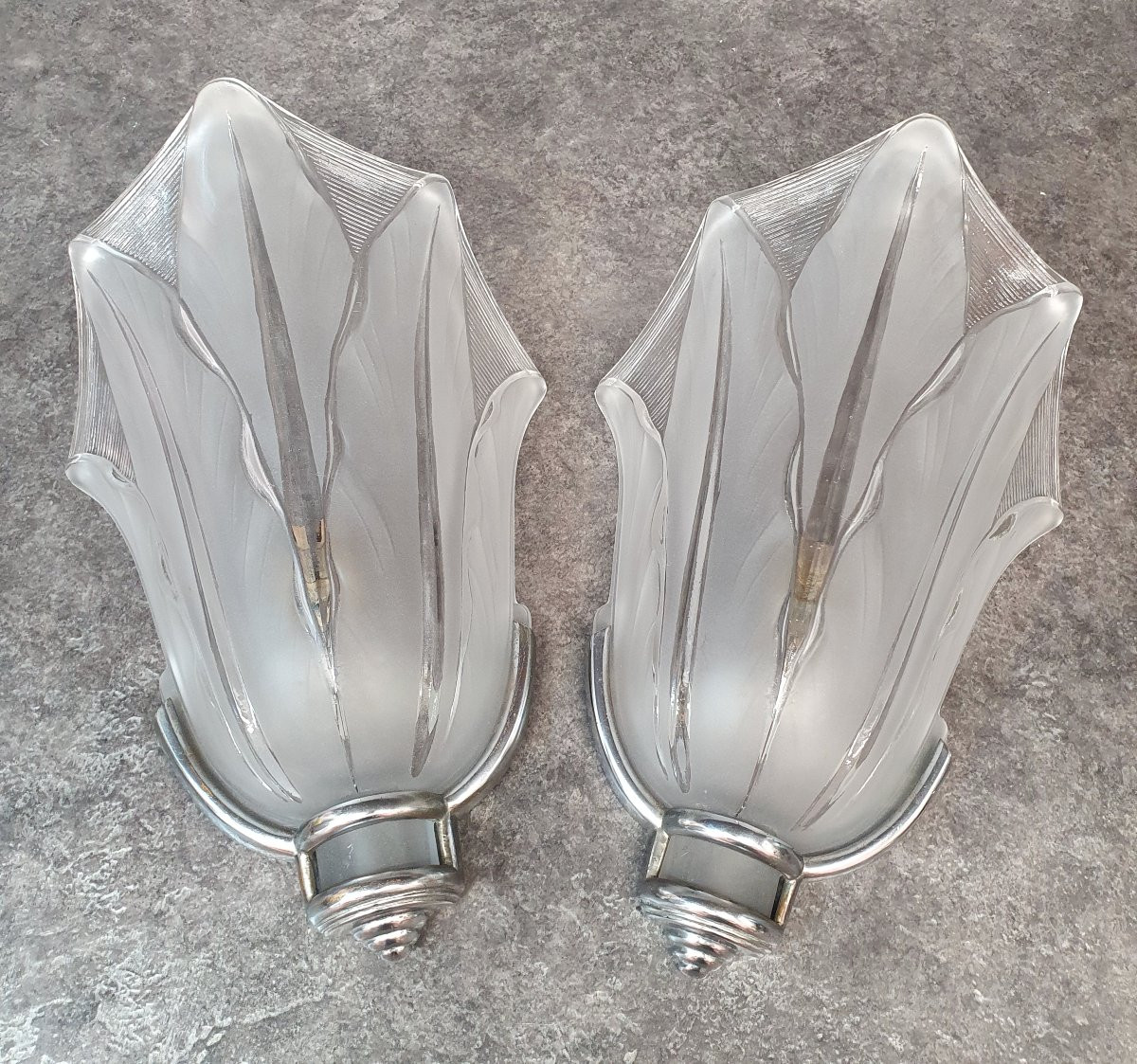 Pair Of Ezan Art Deco Sconces-photo-2