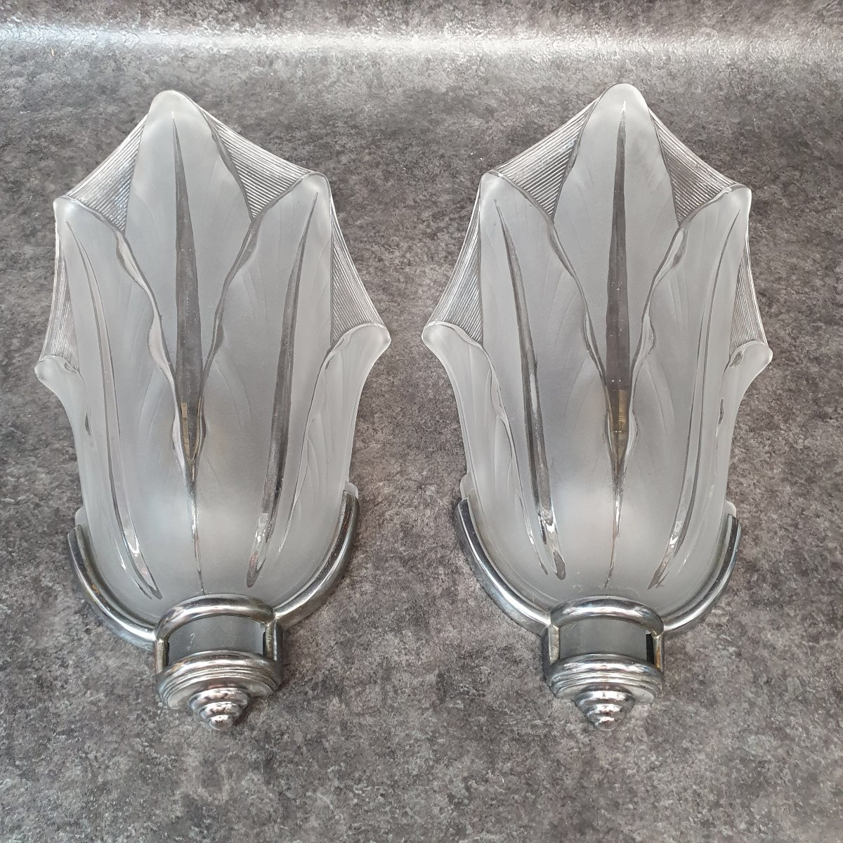Pair Of Ezan Art Deco Sconces-photo-3