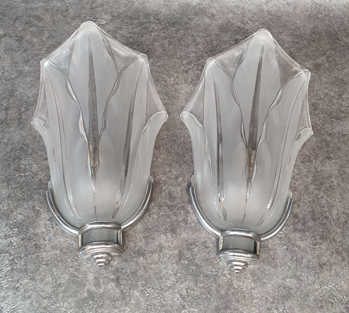 Pair Of Ezan Art Deco Sconces-photo-4