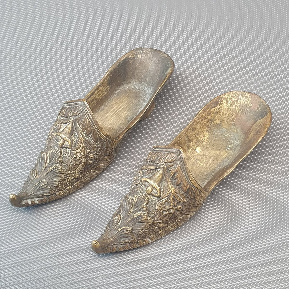Pair Of Bronze Clogs-photo-8