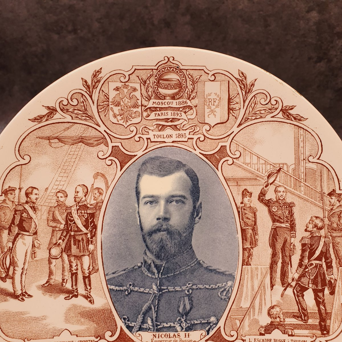 Paire d'assiettes Sarreguemines Nicolas II et Alexandra - empereur de Russie-photo-5