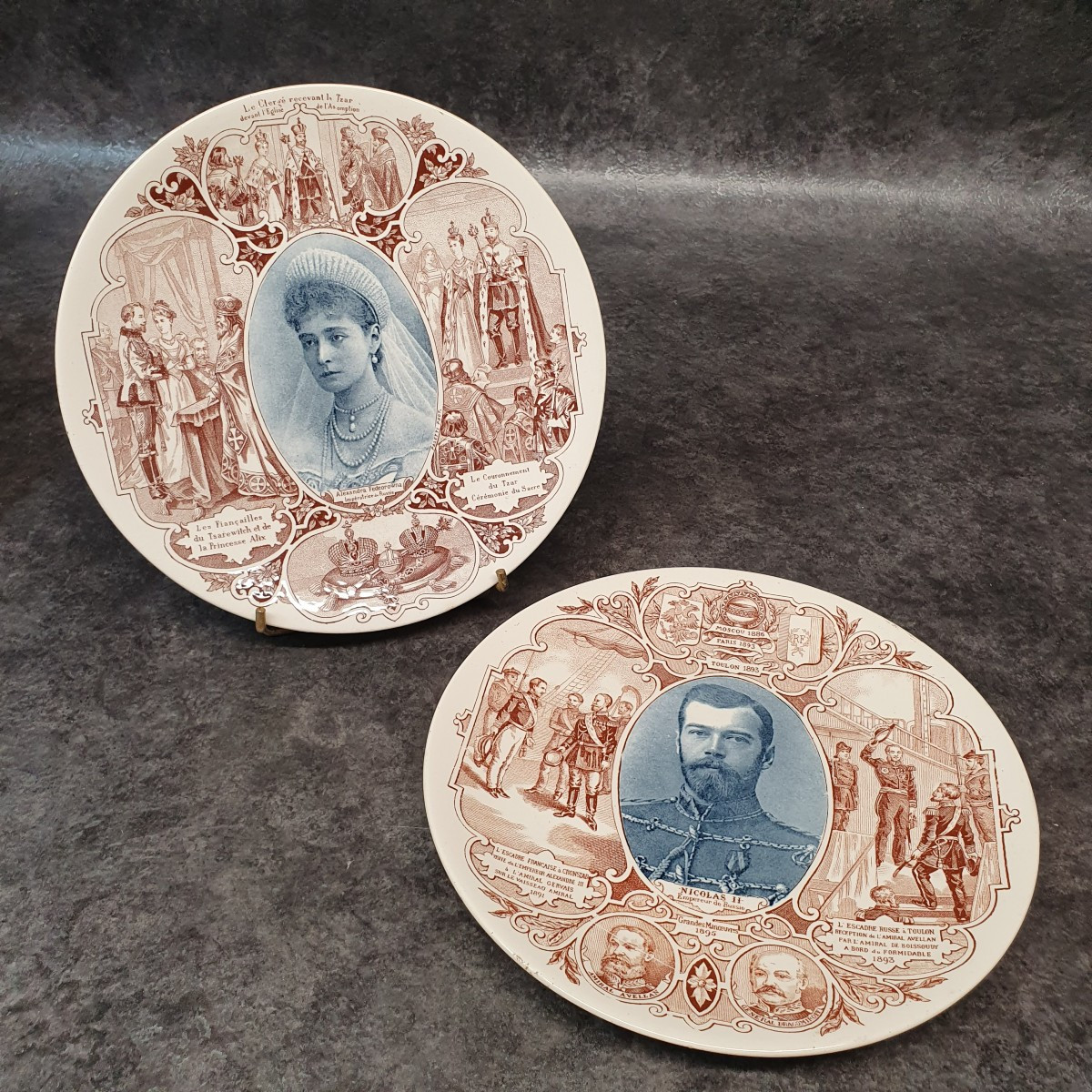 Paire d'assiettes Sarreguemines Nicolas II et Alexandra - empereur de Russie