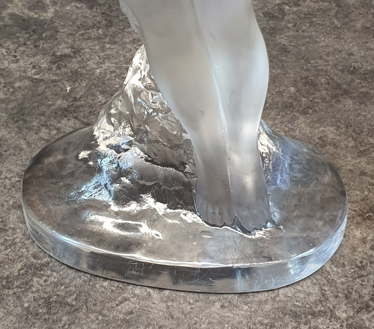 LALIQUE - Statuette "Danseuse aux bras levés "-photo-6