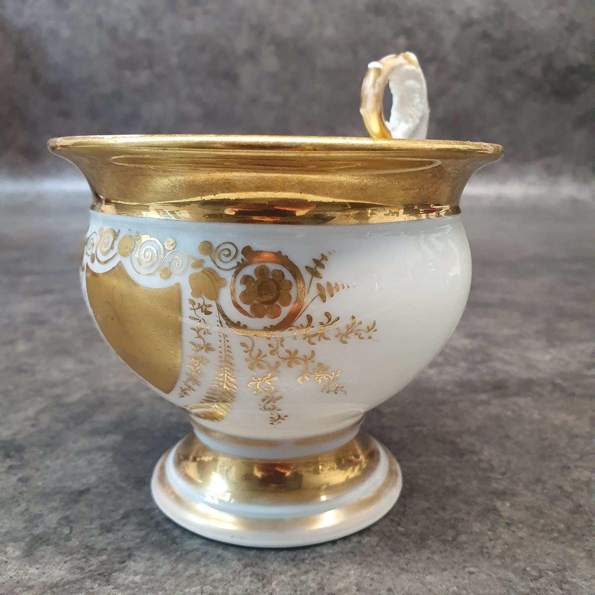 Paris Porcelain Chocolate Cup - Empire-photo-3
