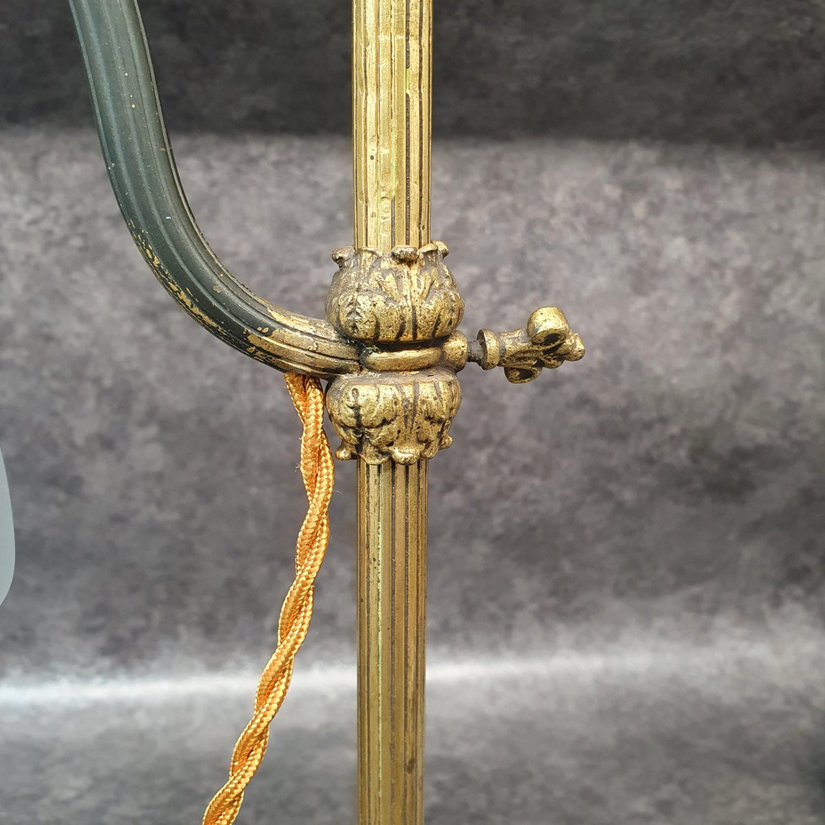 Empire Lamp-photo-6