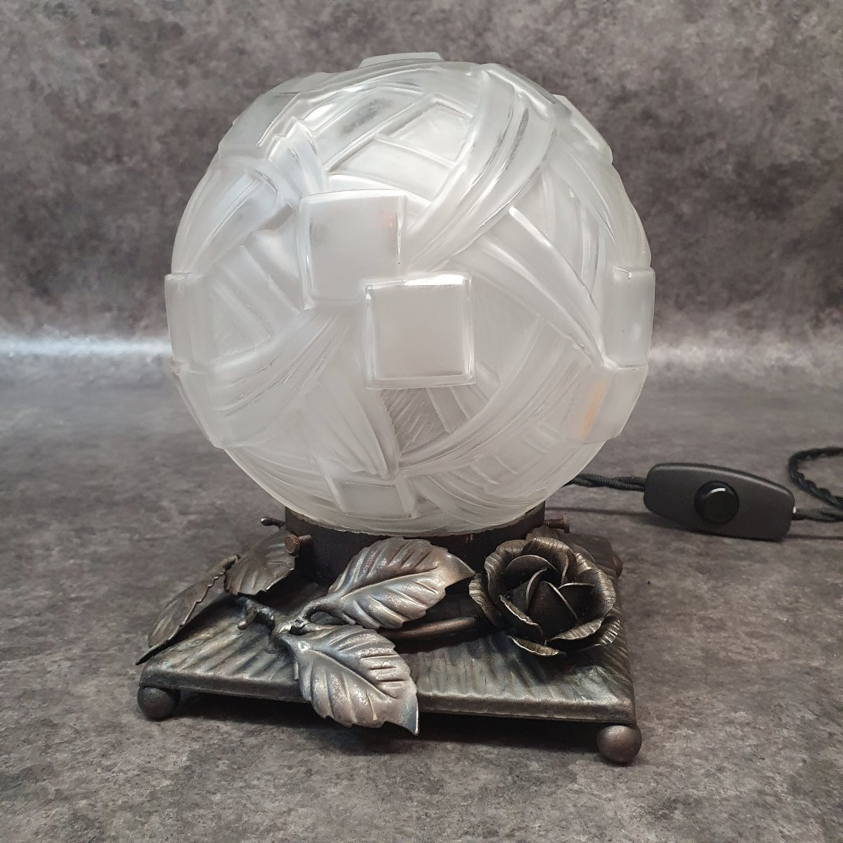 Art Deco Ball Lamp-photo-4