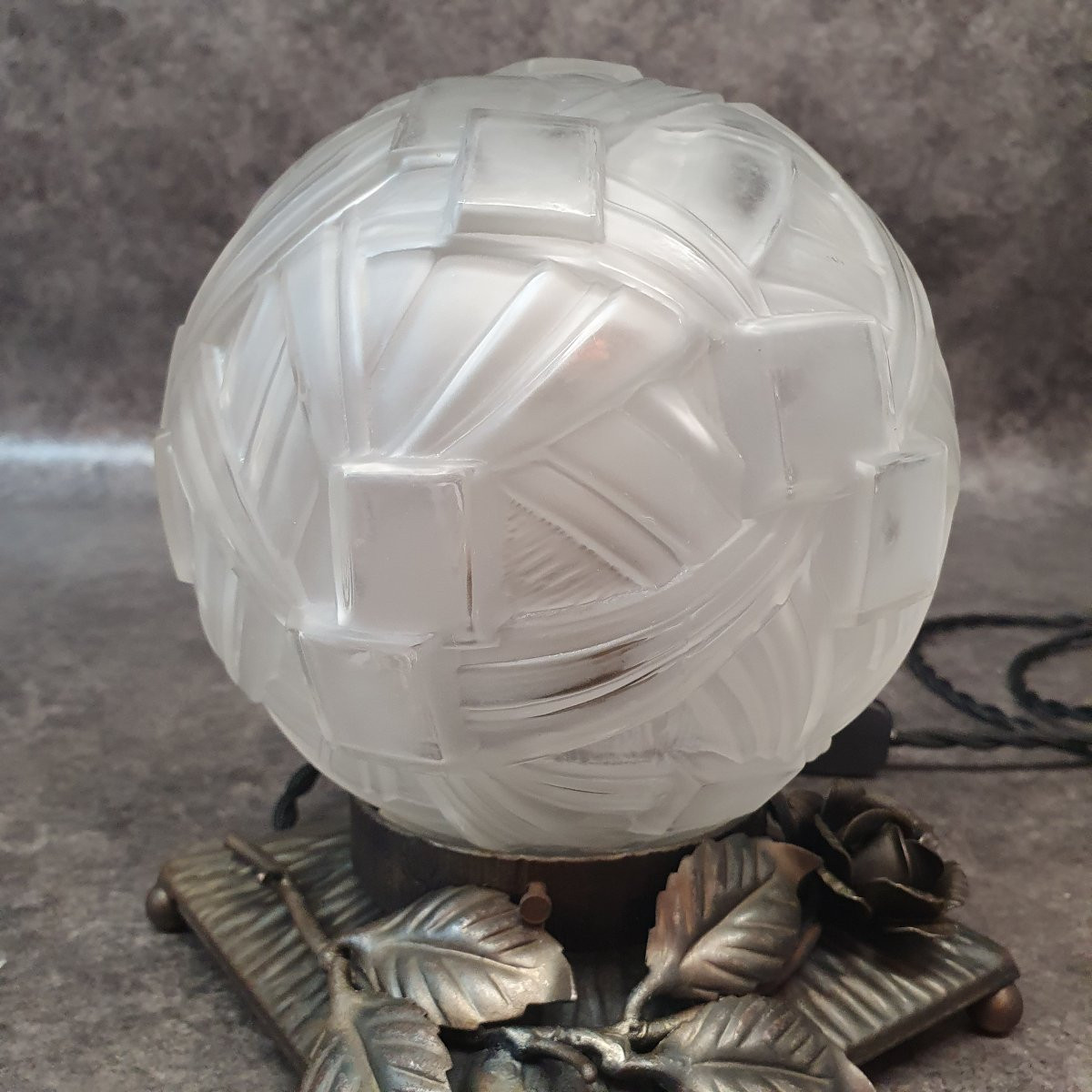 Art Deco Ball Lamp-photo-2