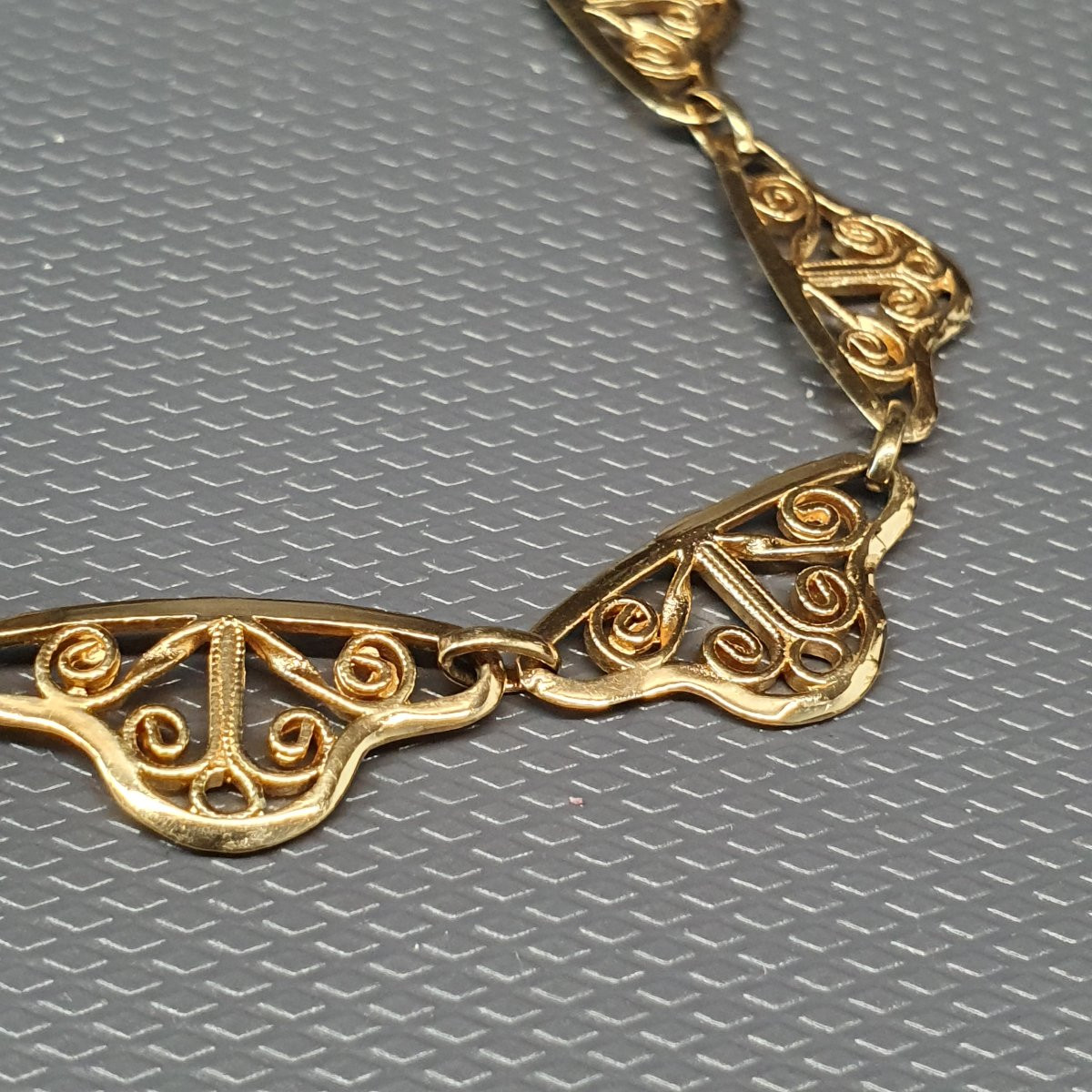 Art Deco Filigree Necklace-photo-3