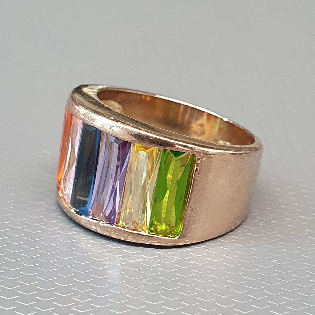 Rainbow Ring-photo-3