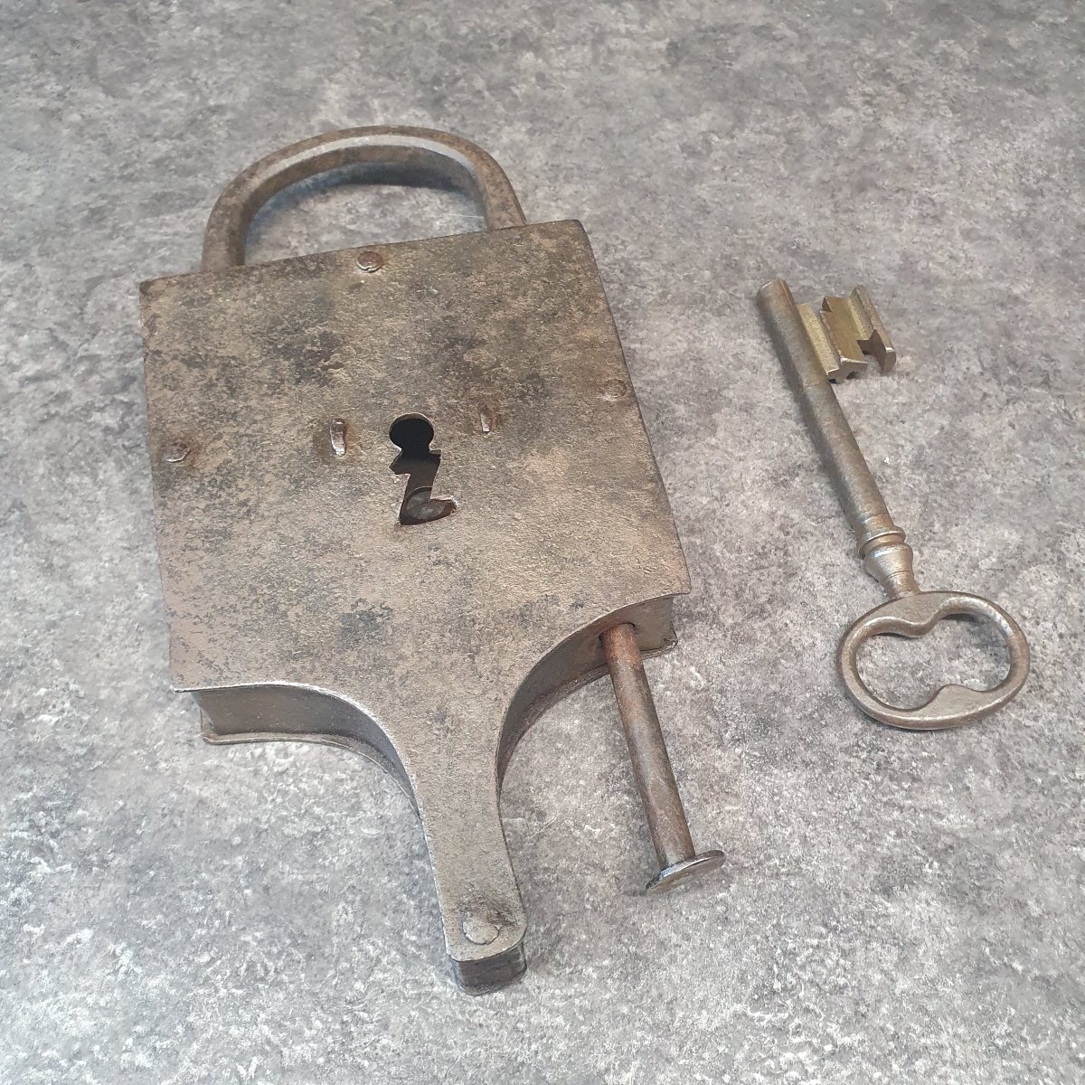 Wrought-iron Padlocks-photo-2