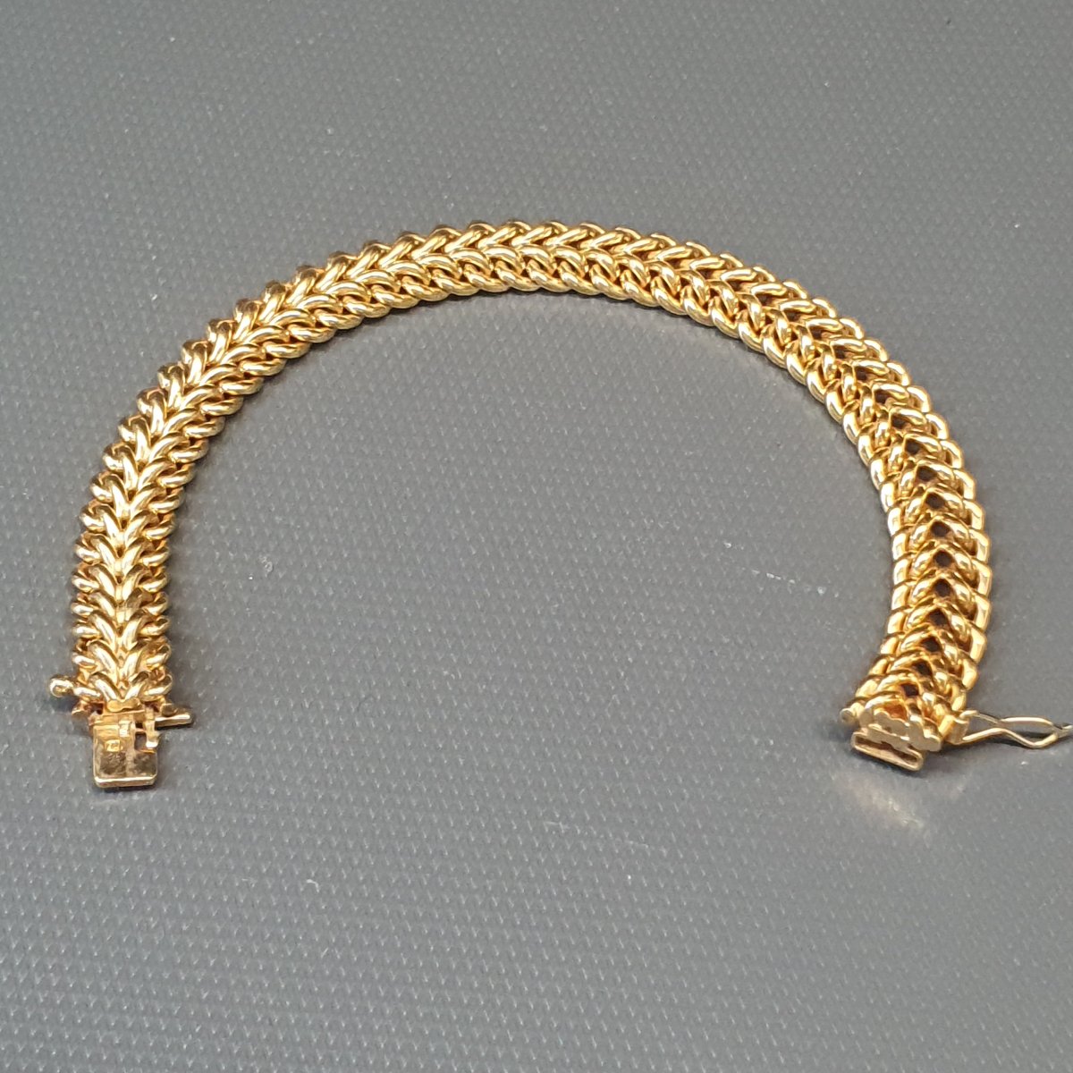 American Mesh Bracelet