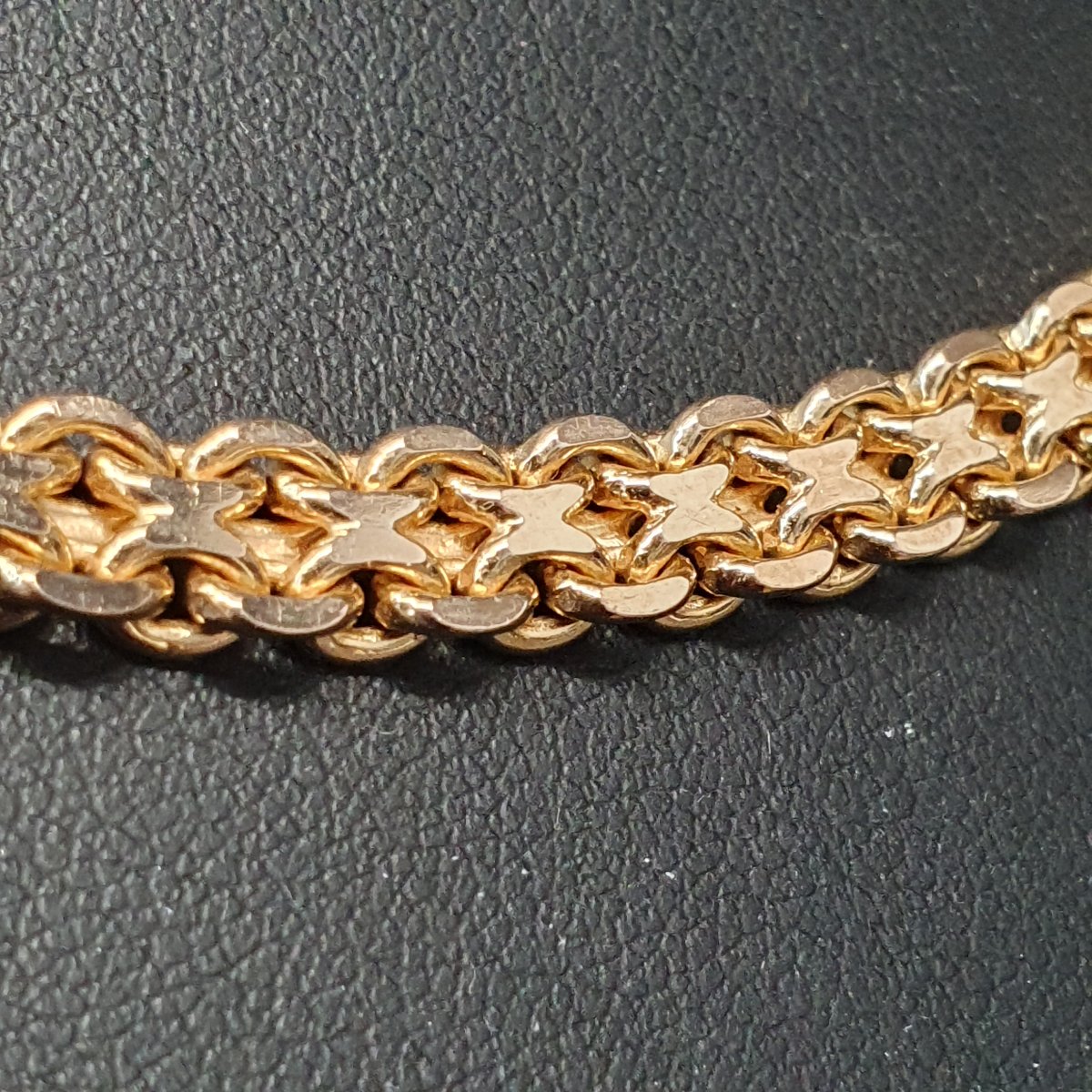 Bismarck Mesh Necklace-photo-4