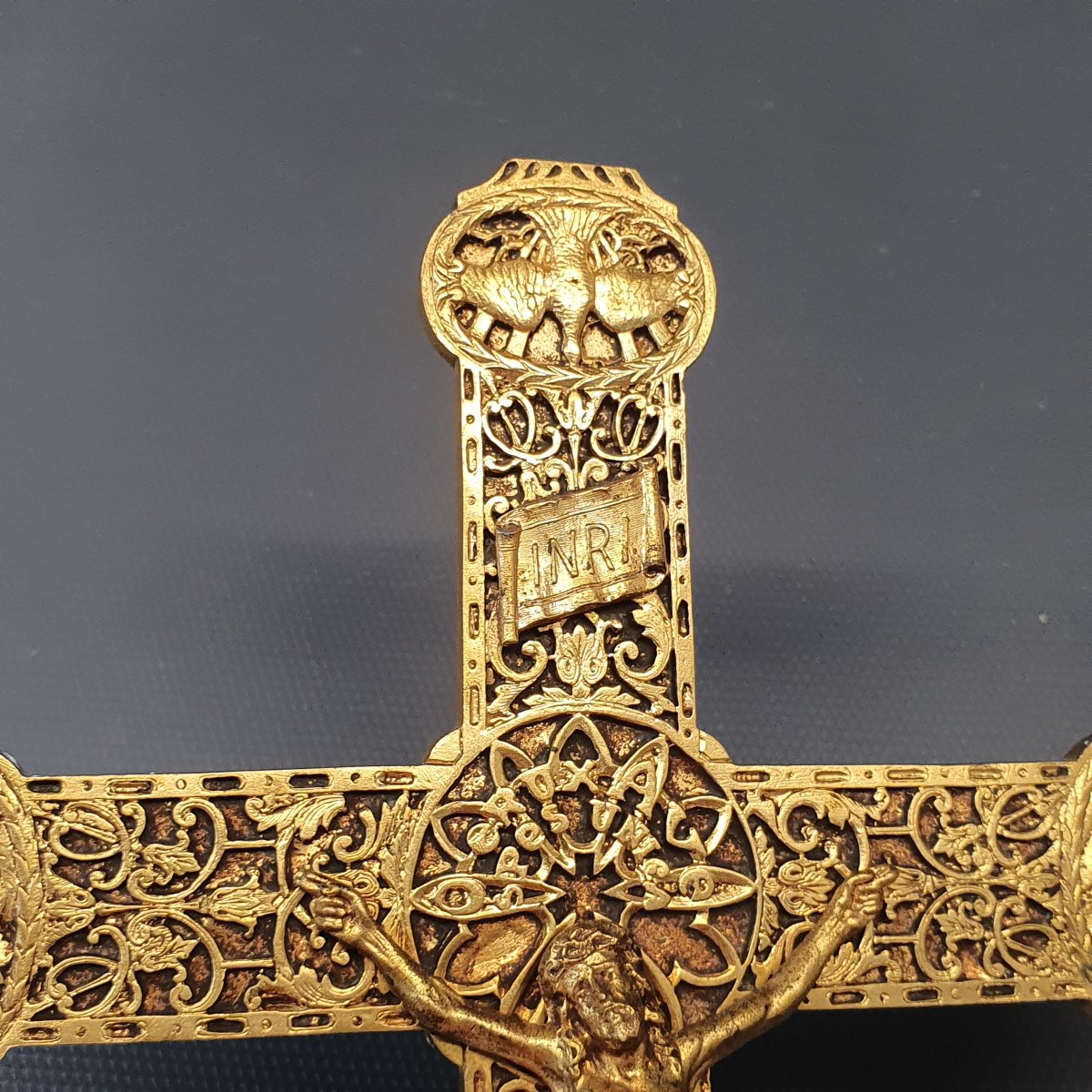 croix en bronze doré-photo-3