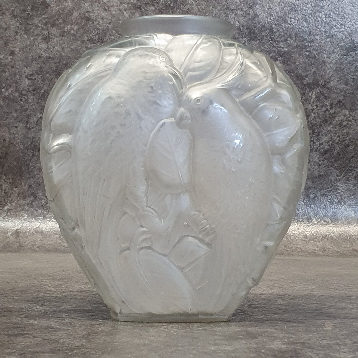 Delatte Art Deco Parakeet Vase-photo-1