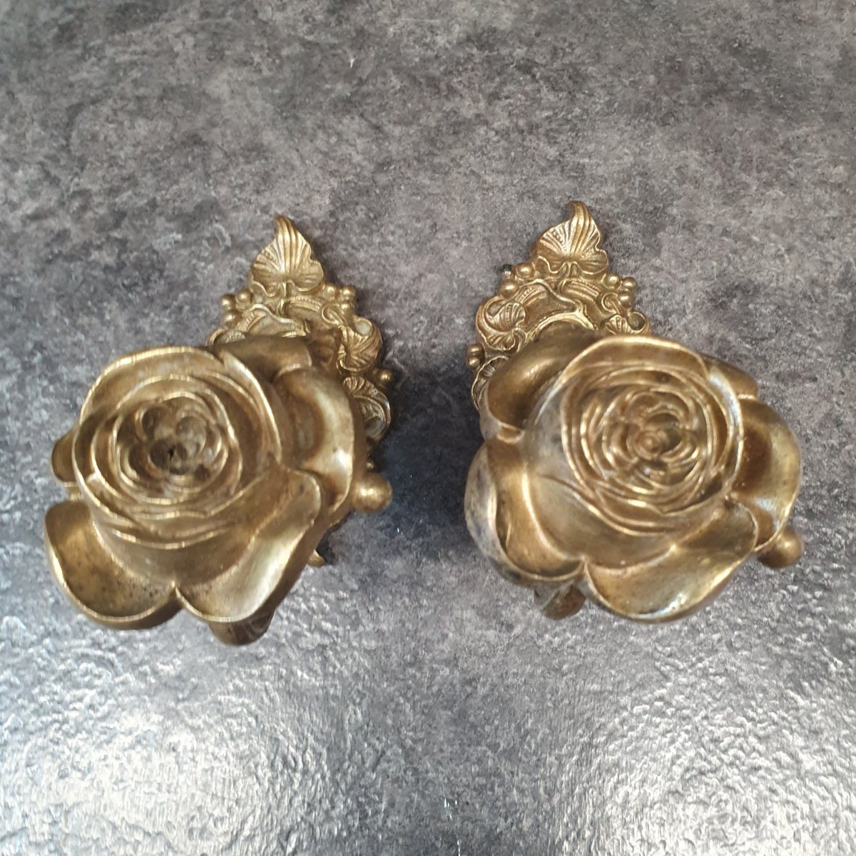 Pair Of Bronze Curtain Rods-photo-2