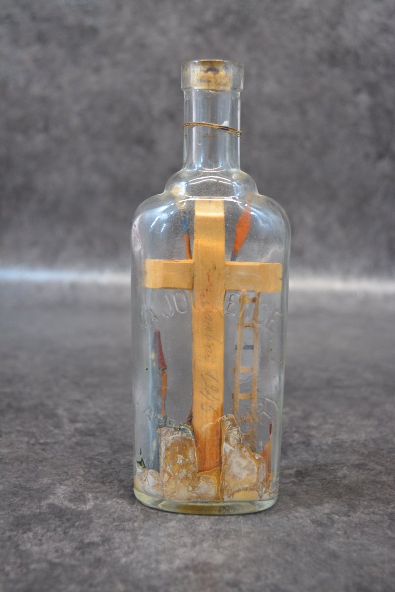 Bouteille De La Passion " La Jouvence De l'Abbé Soury " Cambrai 1945 -photo-4