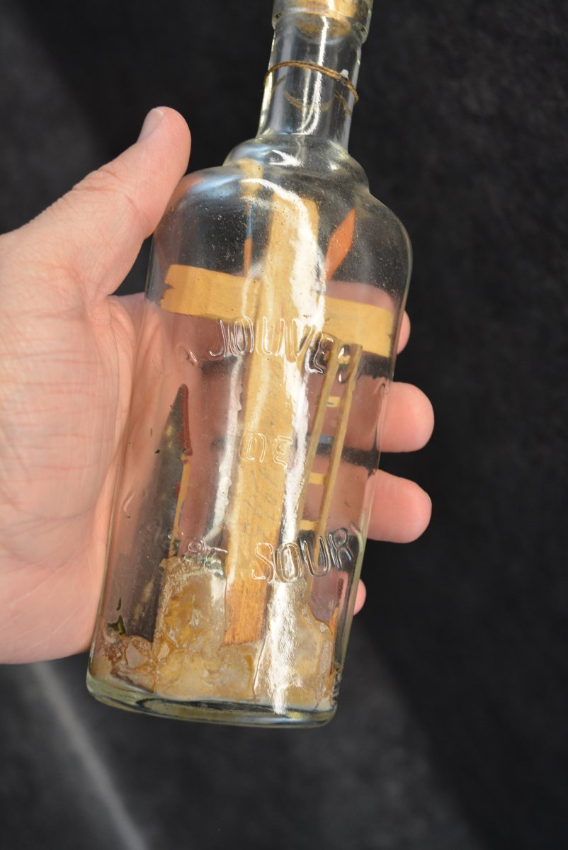 Bouteille De La Passion " La Jouvence De l'Abbé Soury " Cambrai 1945 -photo-5