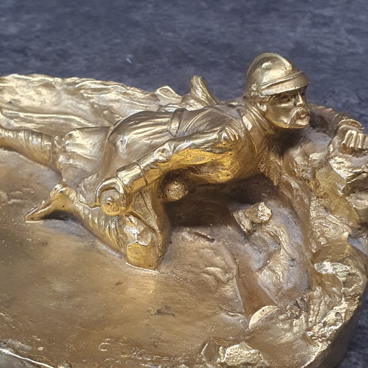 bronze doré signé E HERZIC scène militaire 1ere guerre-photo-4