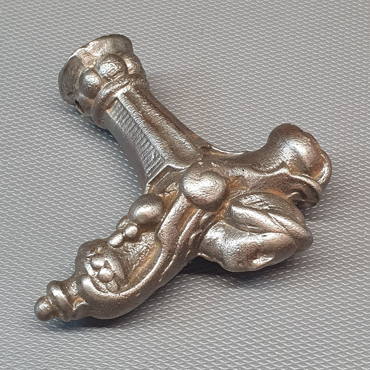 Door Handle With Character Figures-photo-3