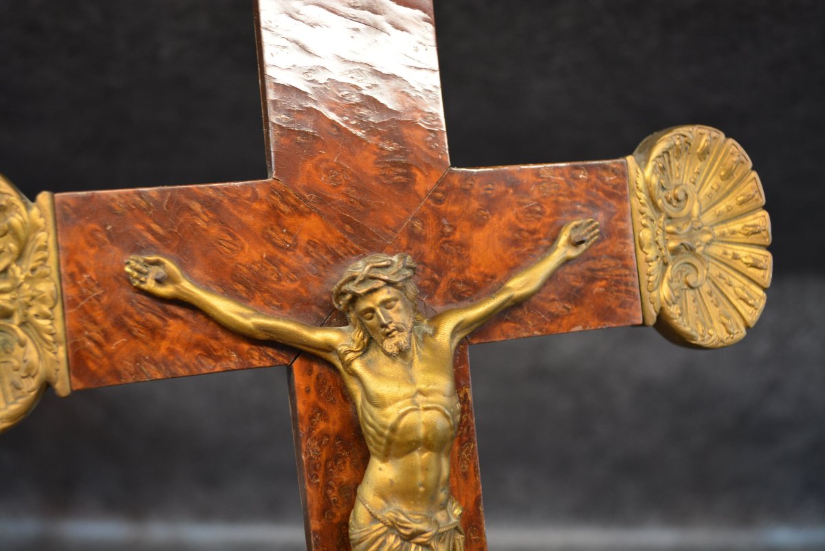 Christ Sur La Croix-photo-2