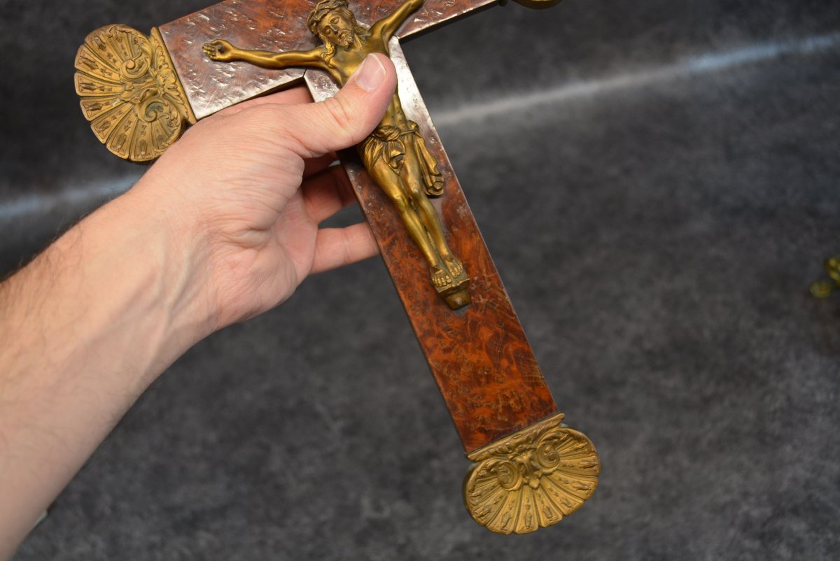 Christ Sur La Croix-photo-3