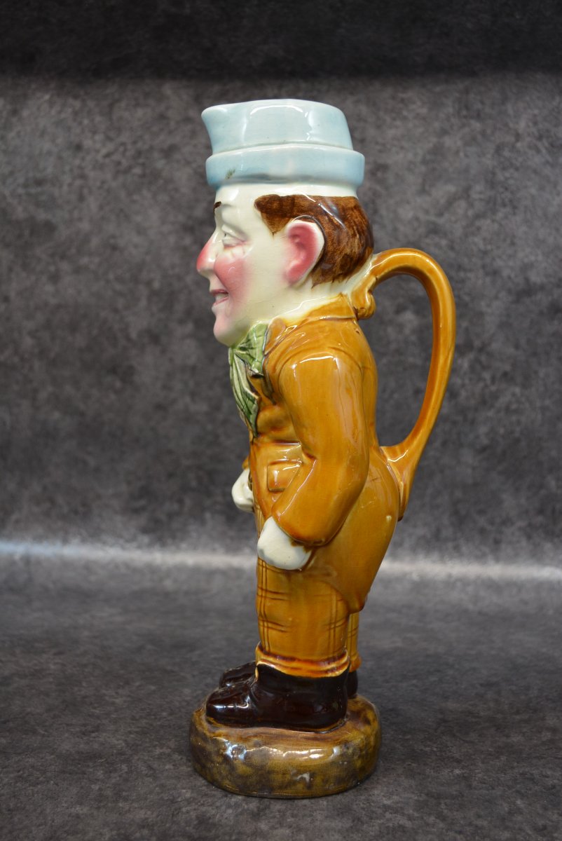 Comic Damen Jug Made Of Saint Amand Clay Slurry-photo-3