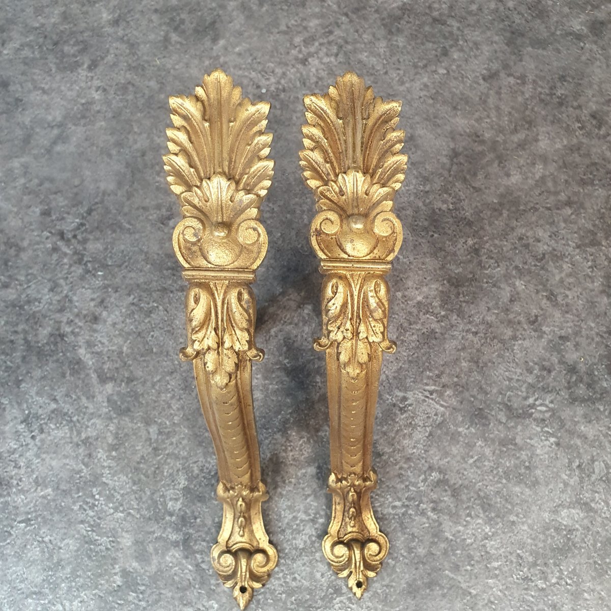 Pair Of Bronze Curtain Rod Brackets-photo-2