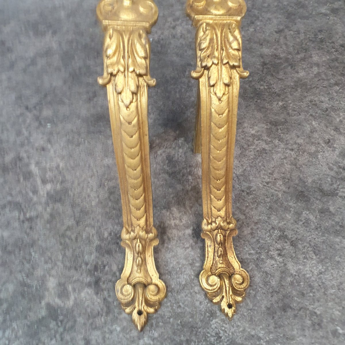 Pair Of Bronze Curtain Rod Brackets-photo-3