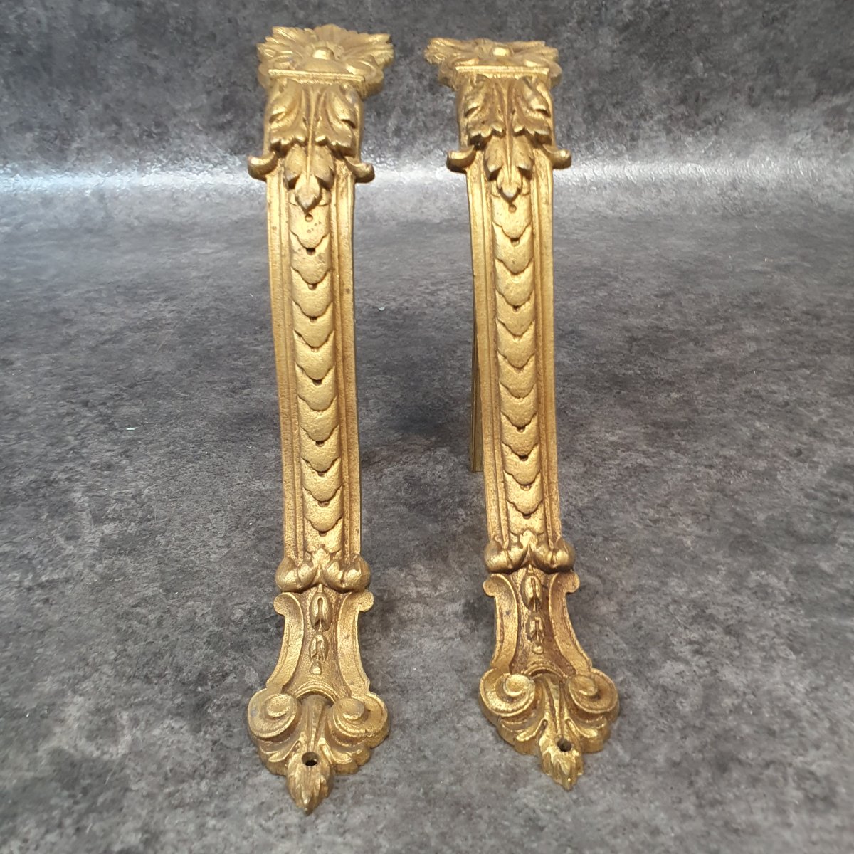 Pair Of Bronze Curtain Rod Brackets-photo-1