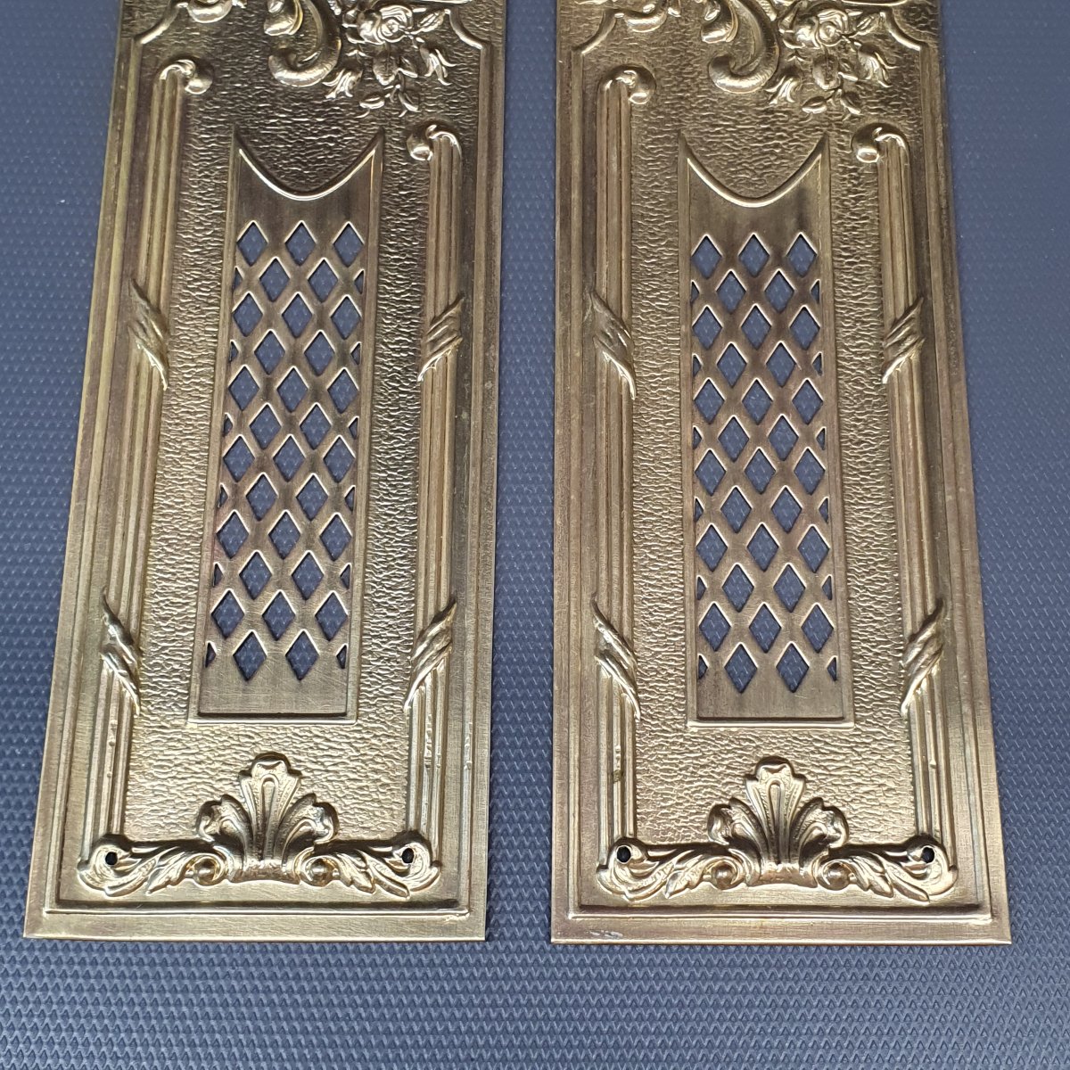Paire De Plaque De Propreté-photo-1