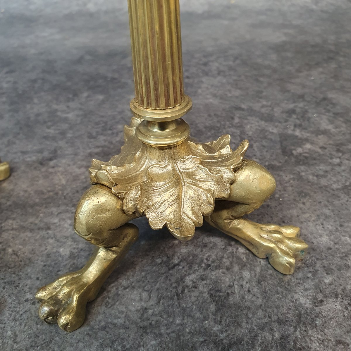 Paire De Bougeoir En Bronze patte de lion-photo-5