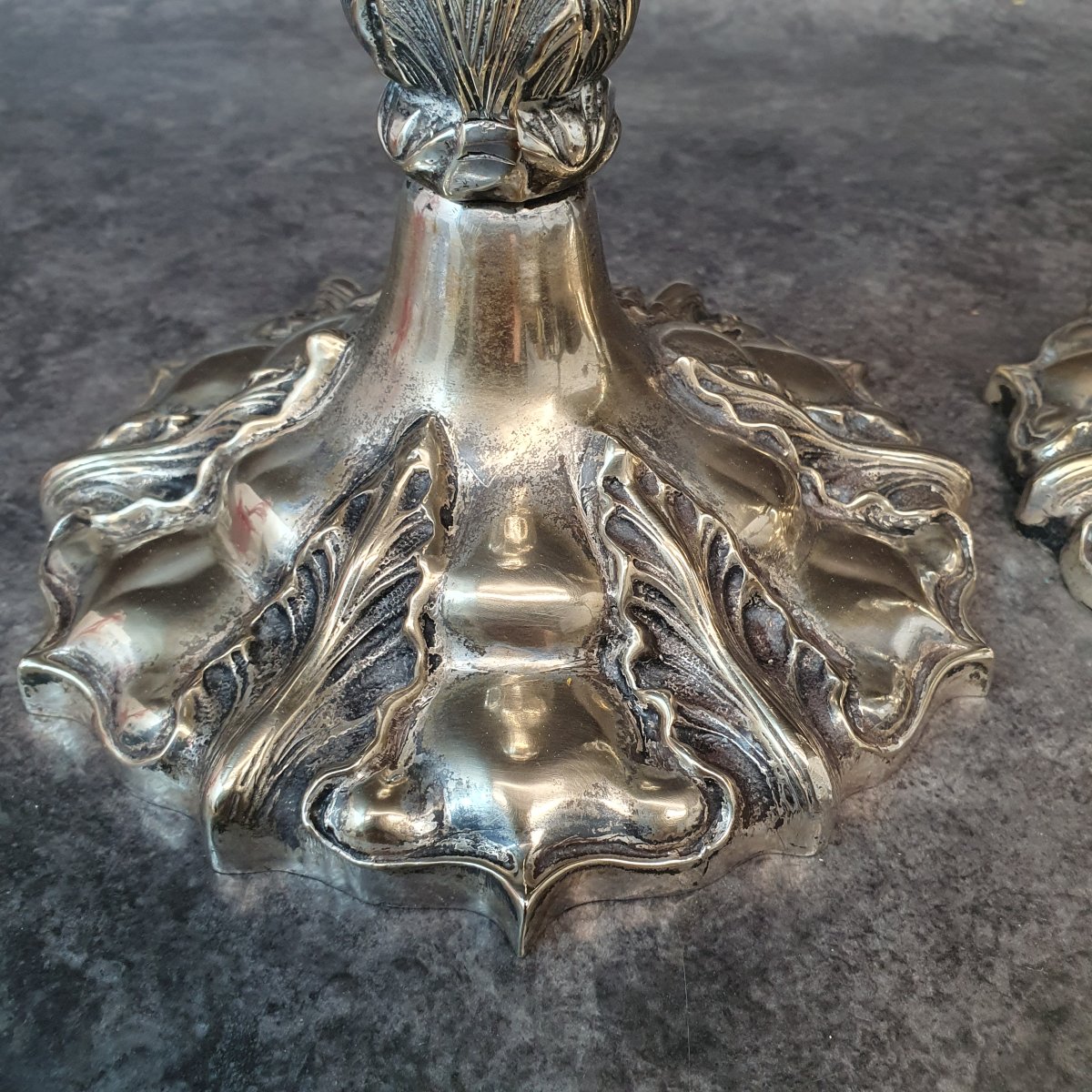 Pair Of 18th-century Bronze Candlesticks-photo-1