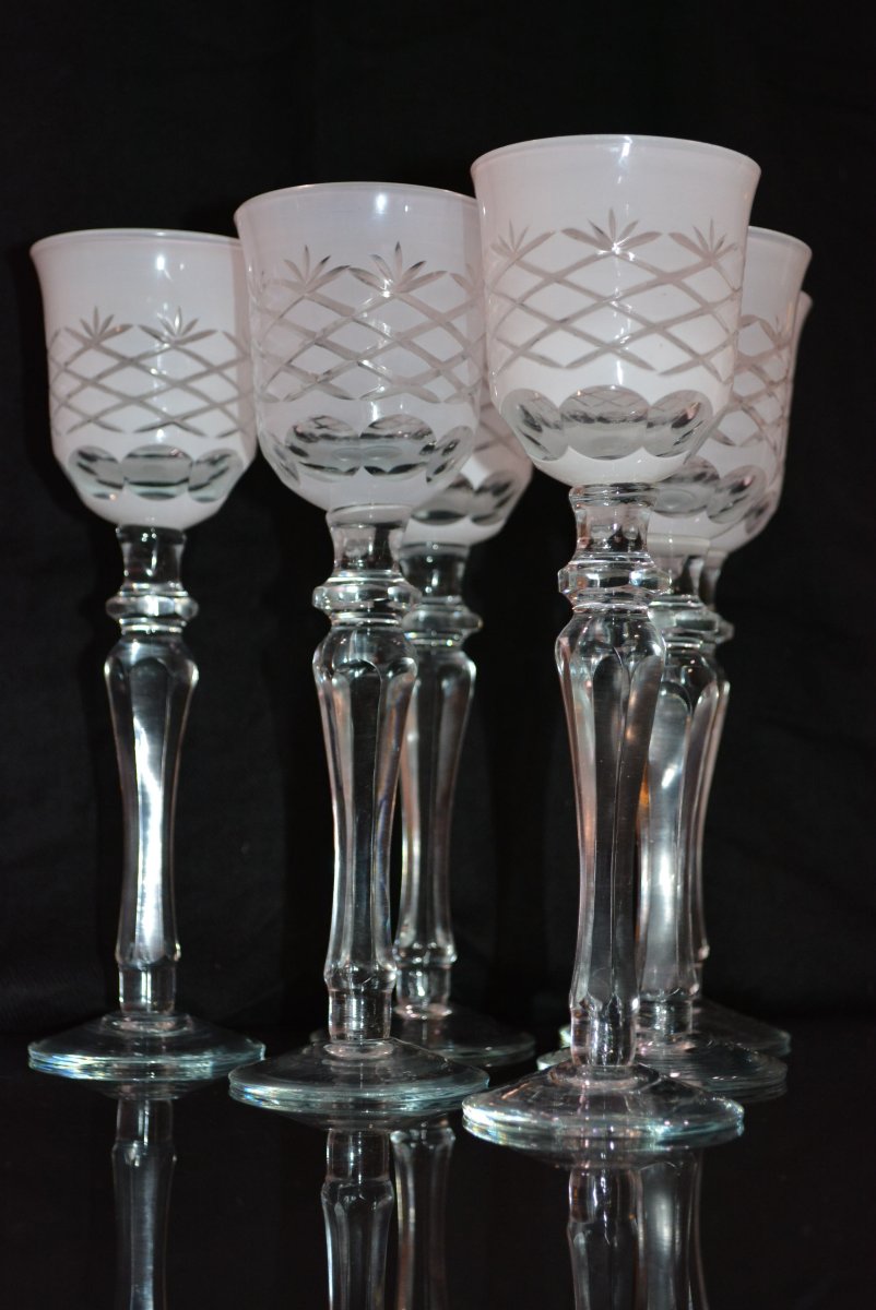 Set Of 6 Large Cut Wine Glasses-photo-2