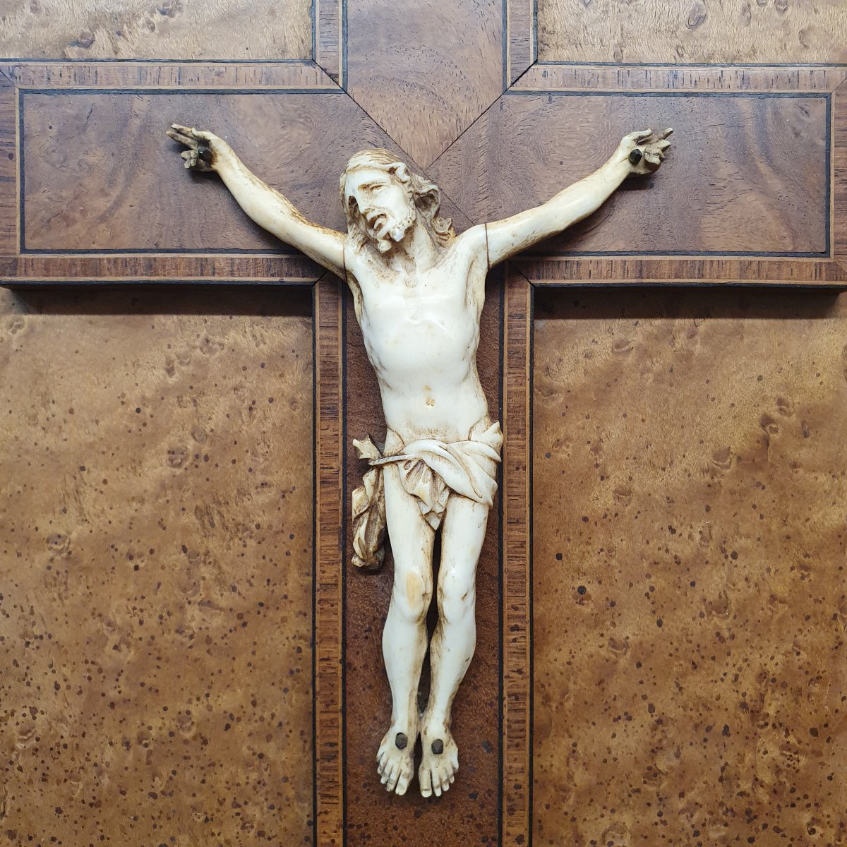 Christ On The Cross: Ivory And Elm Burl-photo-3