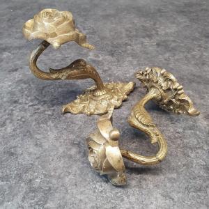 Pair Of Rosebud-shaped Bronze Curtain Tiebacks