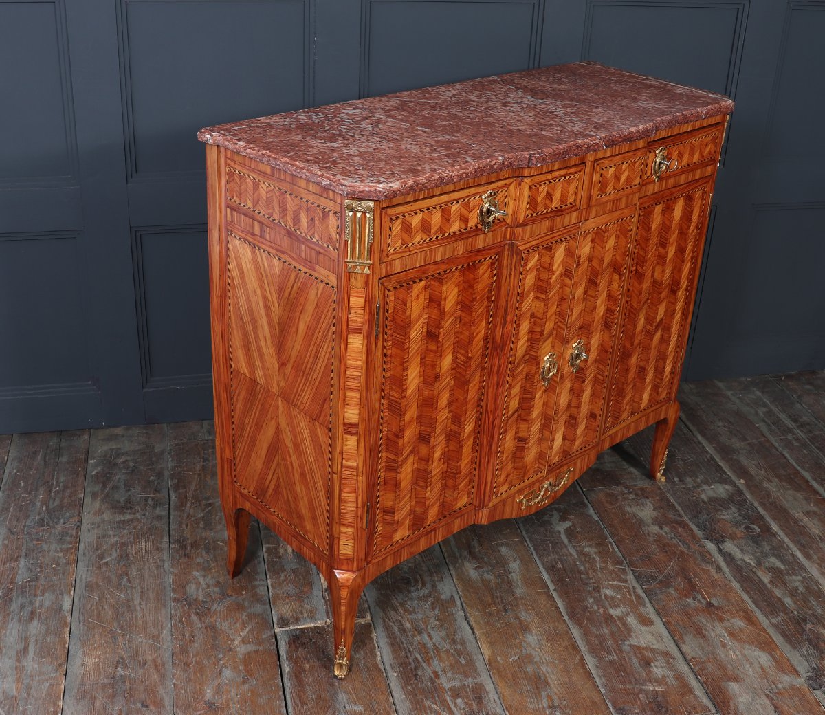 Cabinet en marqueterie de tulipier de style Louis XVI, fin du XVIIIe siècle-photo-8