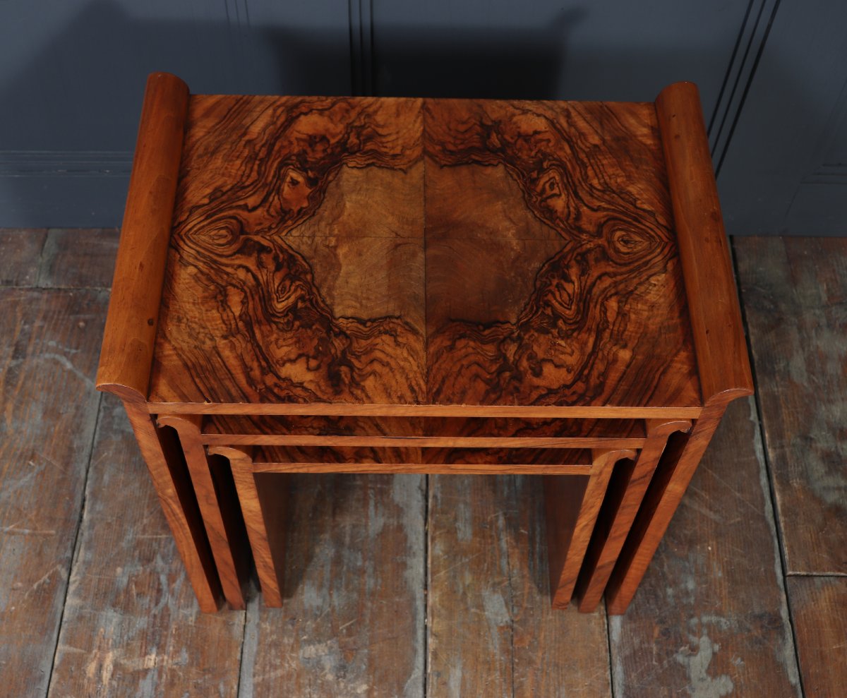 Set Of English Walnut Art Deco Nesting Tables, Circa 1930-photo-5