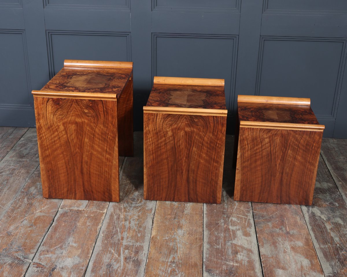 Set Of English Walnut Art Deco Nesting Tables, Circa 1930-photo-7