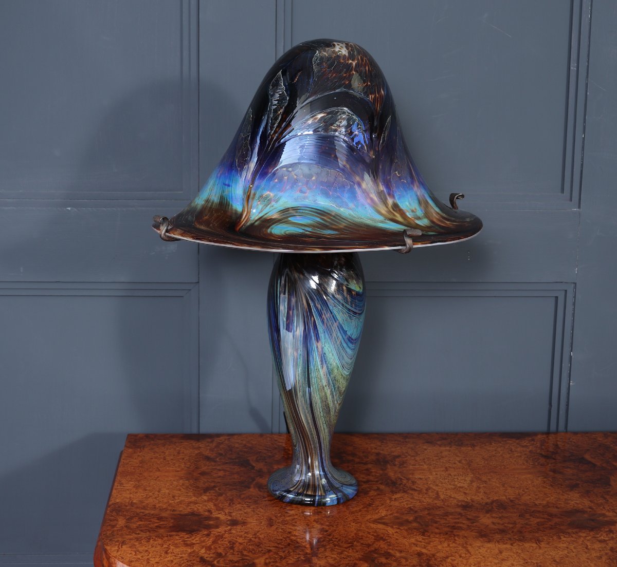 Grande lampe champignon en verre d'art irisé français signé-photo-5