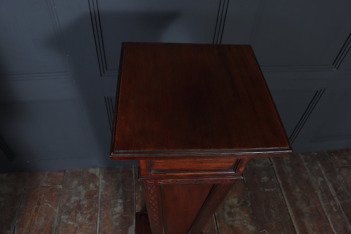 Georgian-style Mahogany Base | Early 20th Century-photo-2