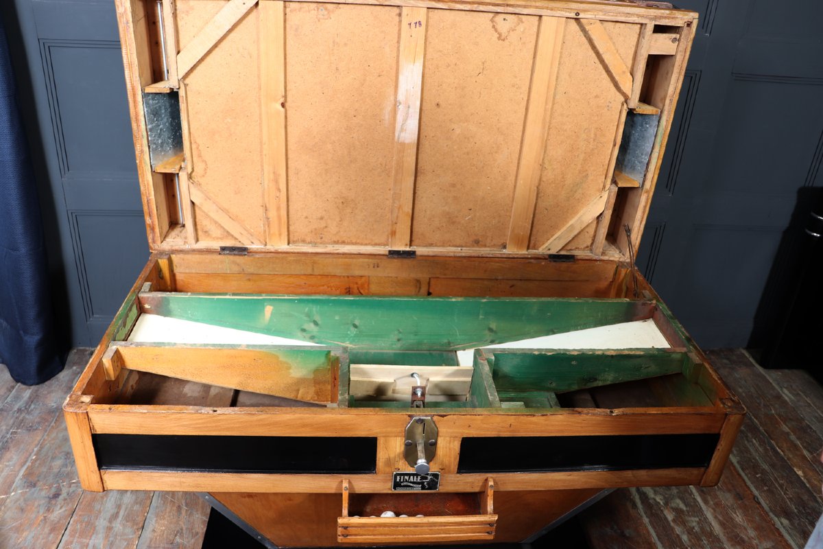 Finale Art Deco French Foosball Table-photo-8