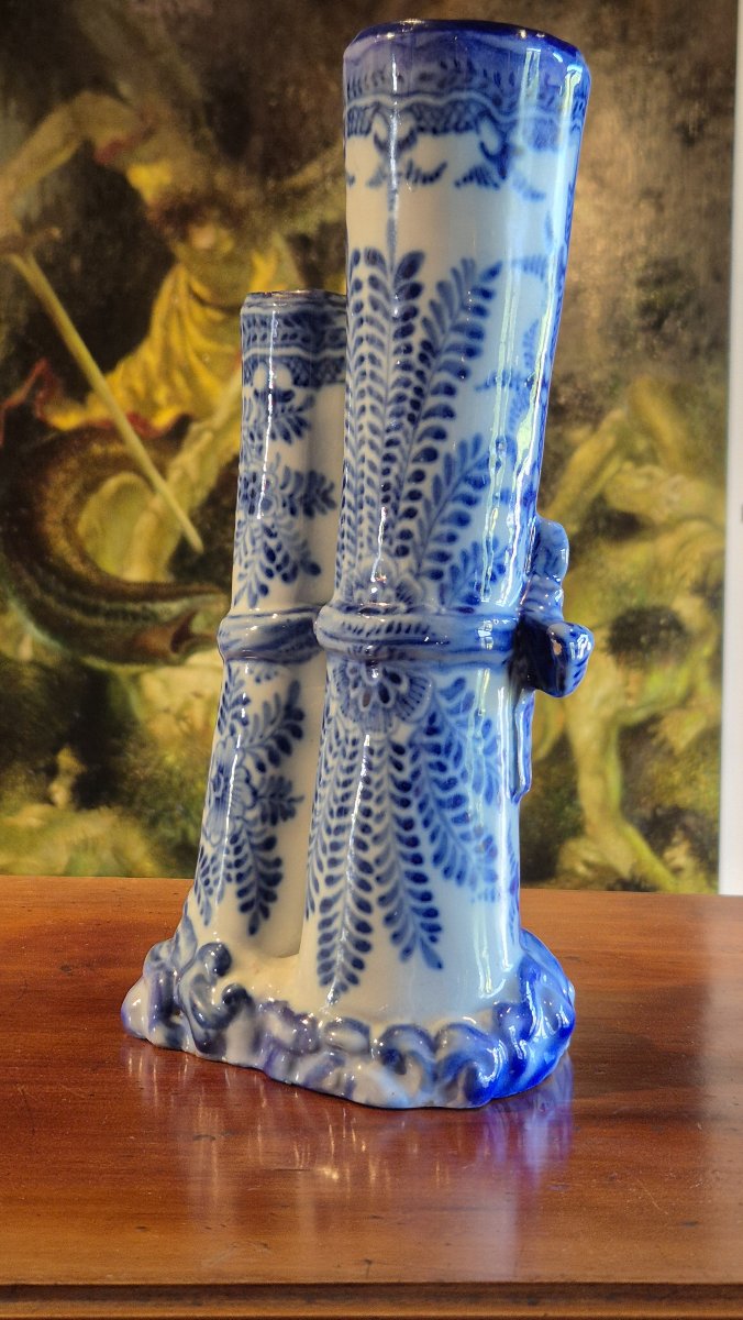 Saint-Clément – Bouquetière japonisante bleu et blanc, XIXᵉ siècle-photo-4