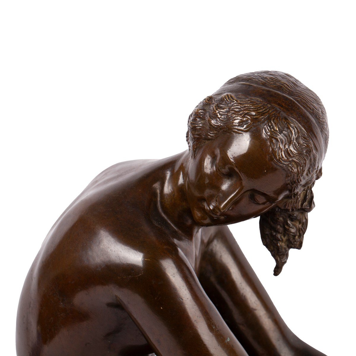 Figurine en bronze. "Femme nue aux colombes" -photo-2